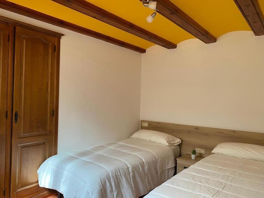 Casa Rural La Pena 米兰韦尔 外观 照片